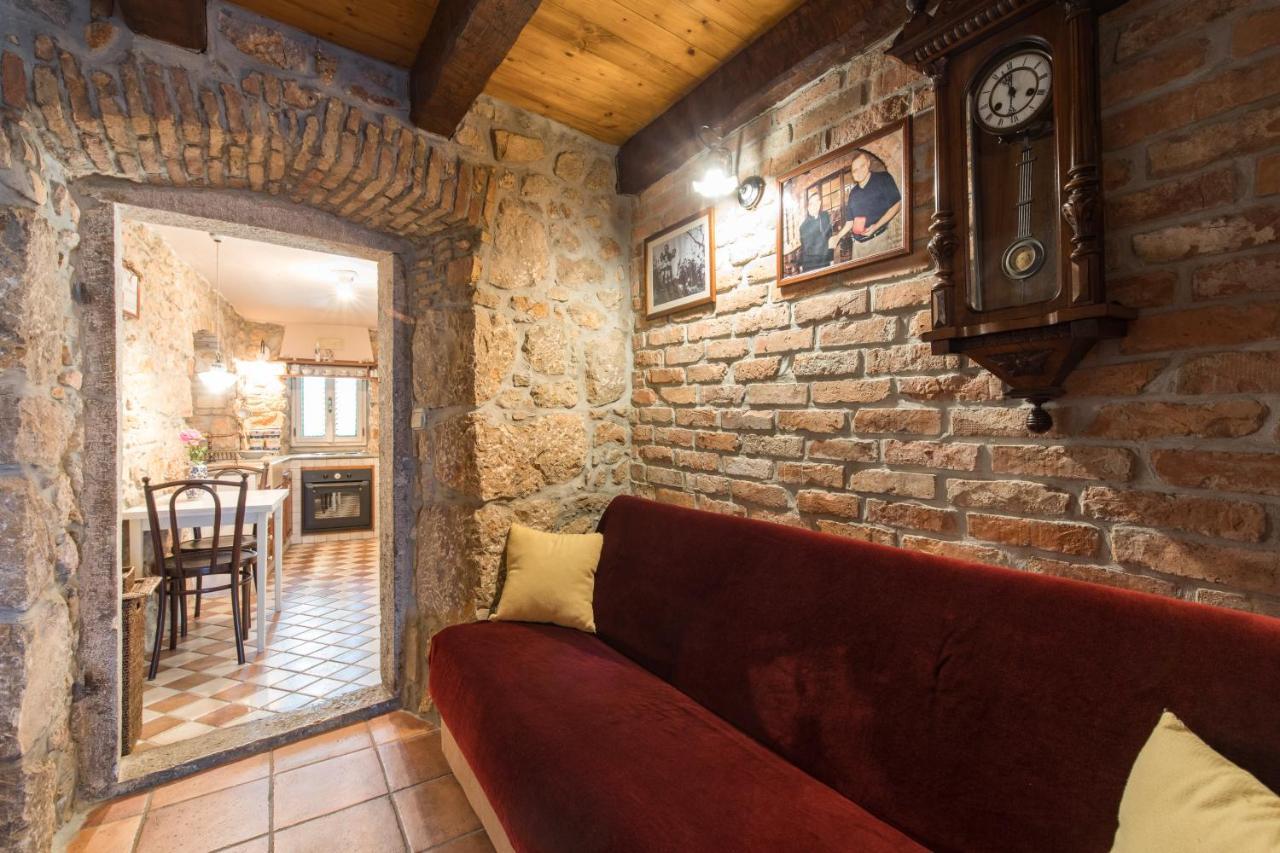 Holiday Home Bozanic Vrbnik Esterno foto