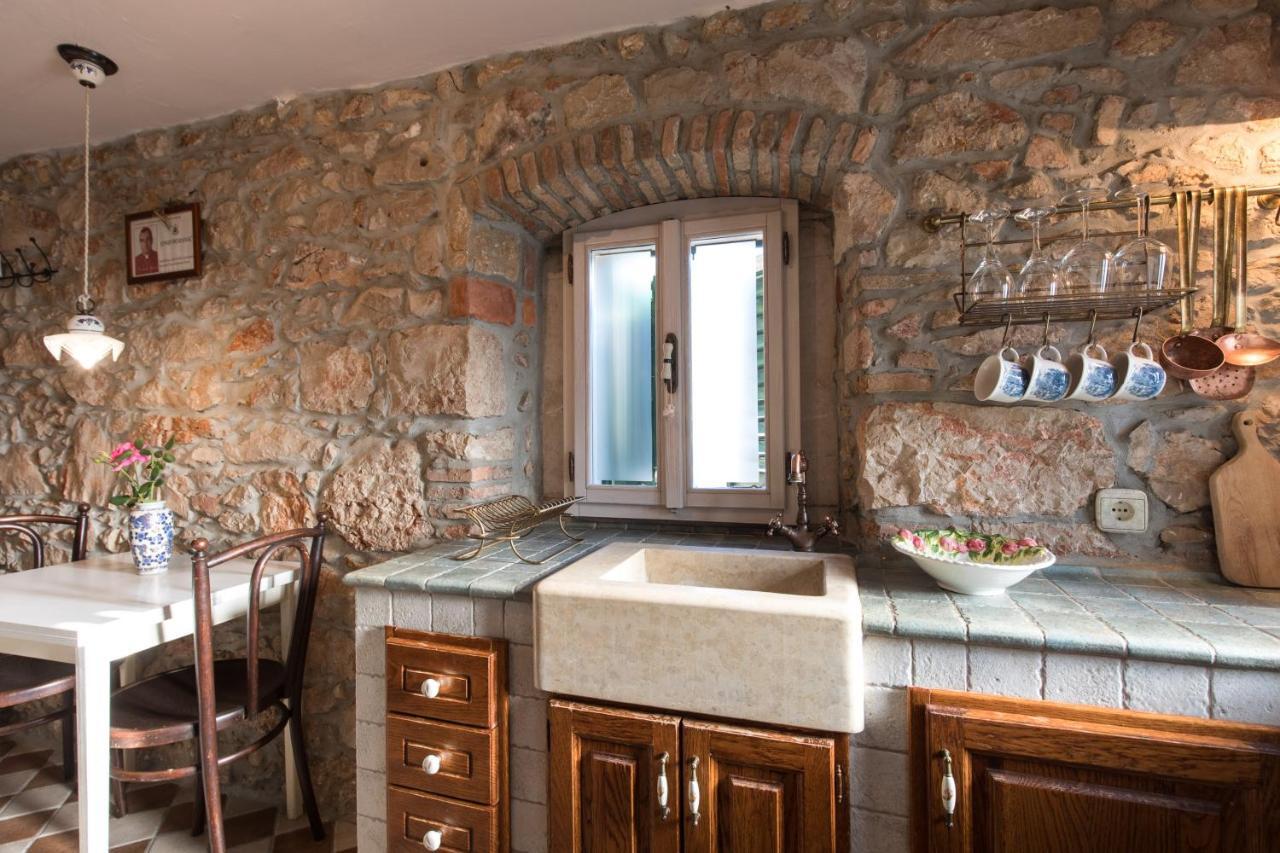 Holiday Home Bozanic Vrbnik Esterno foto