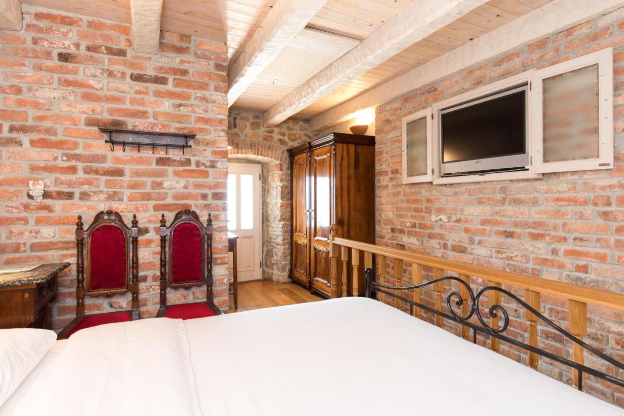Holiday Home Bozanic Vrbnik Esterno foto