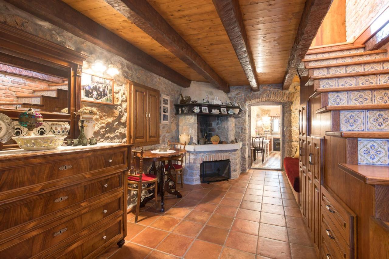 Holiday Home Bozanic Vrbnik Esterno foto